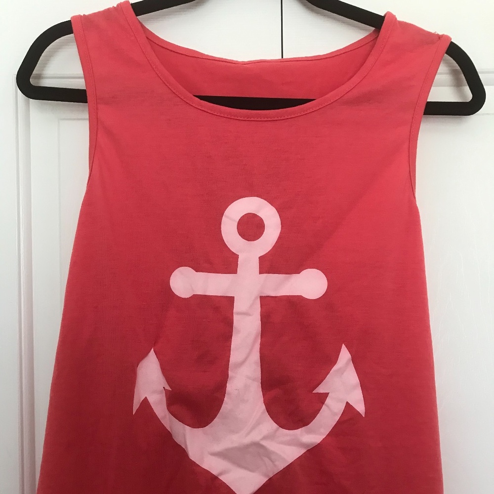 Coral tank top with anchor and bow